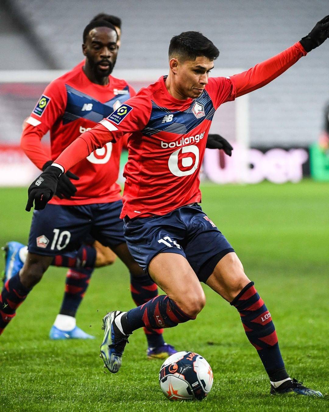 赛前法国杯传出新动向；新疆广汇调整名单；管理层表态：压力陡增；阵容厚度经受考验的简单介绍